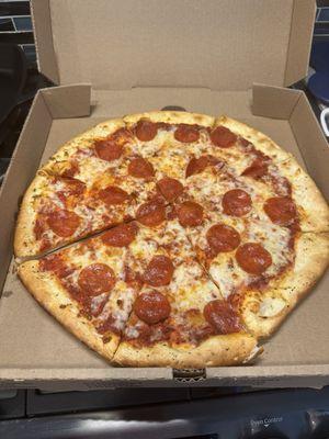 the 14" pepperoni pizza