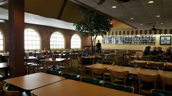 Seating Area at Marion's Piazza Centerville