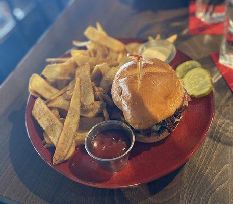 Three Wisemen burger and fries