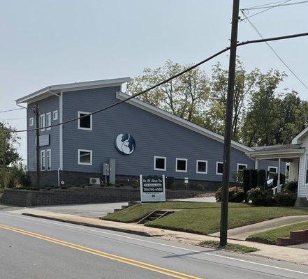 Clinic building