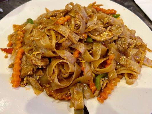 3. Drunken Noodles