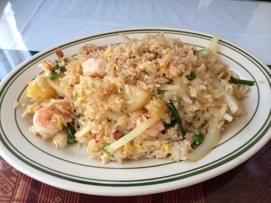 Pineapple fried rice