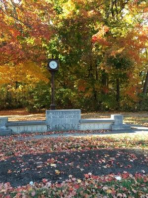 Holcomb Gardens, from Sunset/Lake Road intersection