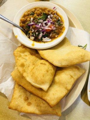 Chole Bhatura