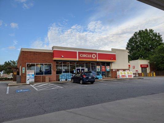 Outside the Circle K convenience store attached to this Exxon gas station. Storefront / exterior shot.