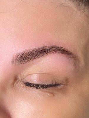 eyebrow shaping, eyebrow wax