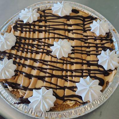 Peanut Butter Fudge Pie!