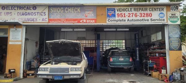 Outside Vehicle Repair Center in Riverside