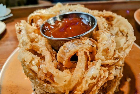 Tony Roma's Onion Loaf w/ Original BBQ Sauce