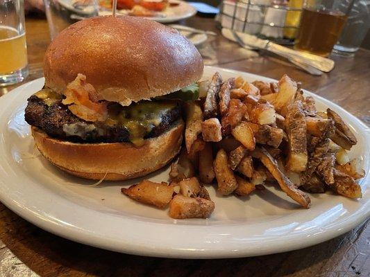 BBQ Burger with Fries