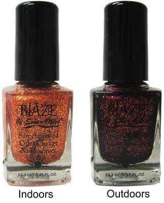 Amaretto Knockout to Chocolate velvet.  color change nail lacquer