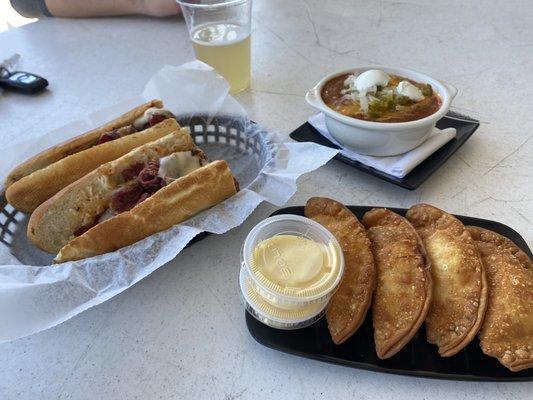 Reuben sandwich, Manny's Chili from Scratch, Crabs empanadas