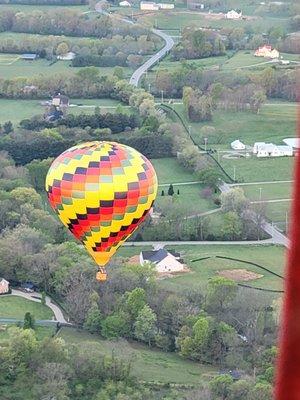 View of the 2nd balloon on our trip.