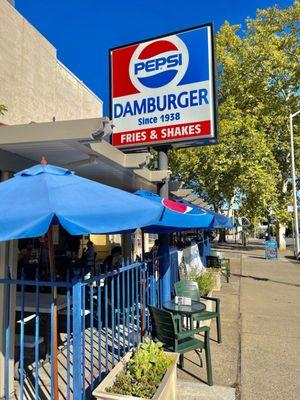 Exterior of Dam Burger, a great starting point to explore downtown.