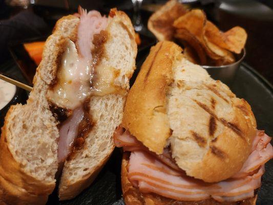 Turkey panini, carrots, chips