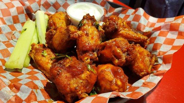 Sweet Sriracha Wings