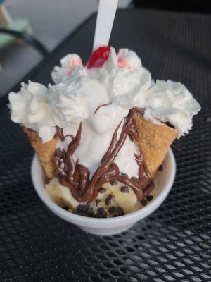 Cannoli sundae. A+!