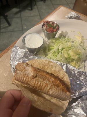 Fish tacos (3)