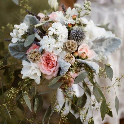 Aspire to the perfect wedding with Albuquerque Florist Arrangements