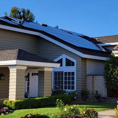 With California Solar & Electric to go solar is simple. We offer a complete package for the world's most affordable energy supply!