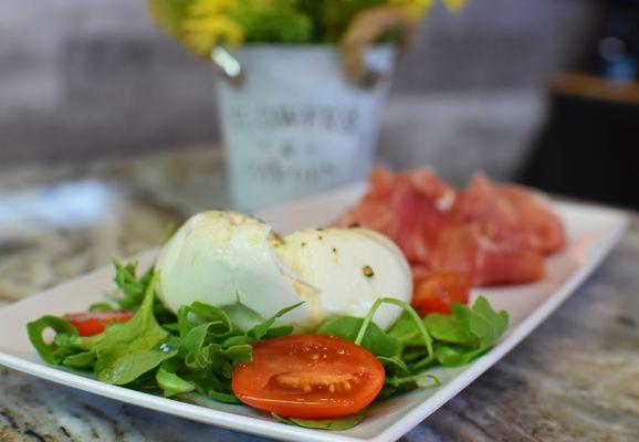 Burrata E Prosciutto