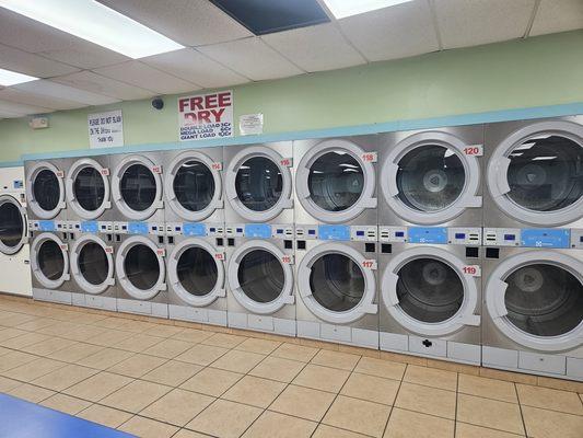 Pristine Laundromat