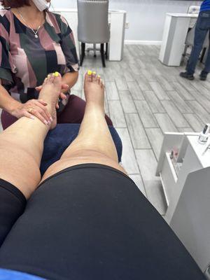 Gel pedicure