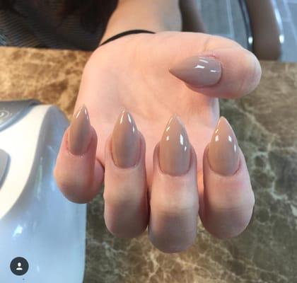 Stiletto nude