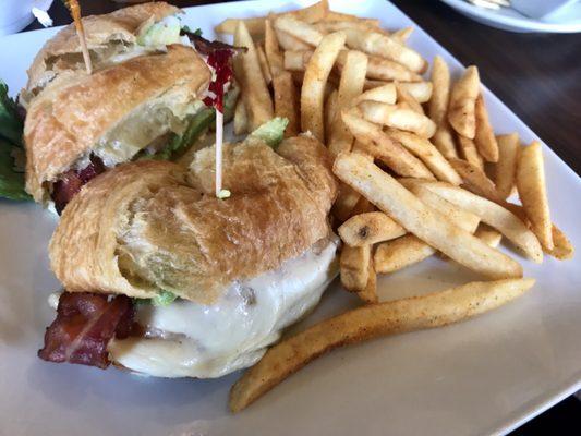 Turkey Croissant Sandwich