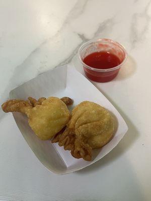 Cheese wontons