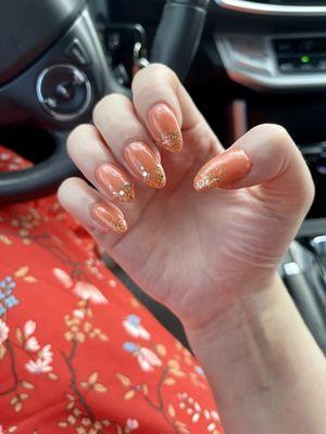 OPI crawfish and Reveal gold glamorous (ombré tip application)