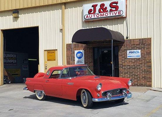 J&S Automotive is a friendly and honest auto repair shop in Springfield, MO, servicing our community with affordable and reli...