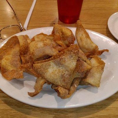 Oh my, I had forgotten how delicious these fried wonton were! $7/dozen, a little over $4 for six.  I got the dozen and had leftovers.