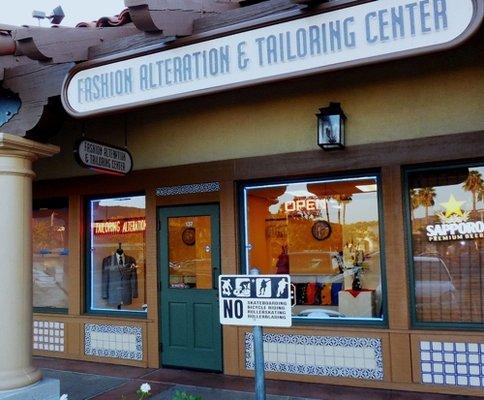 This is Lan's storefront located in the heart of Rancho San Diego.