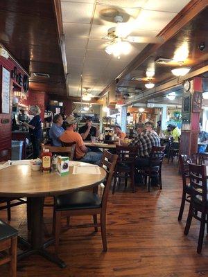 All day breakfast. Great inside environment. Full bar. And bluegill on the menu.