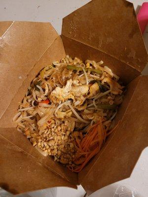 Pad thai - chicken