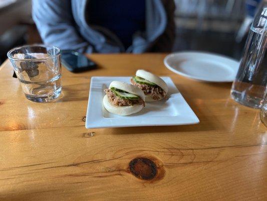 Pork belly steamed buns