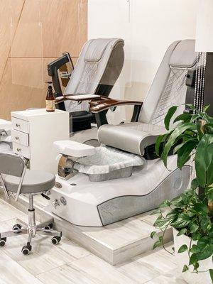 Cocktail themed pedicures in these comfy massage chairs