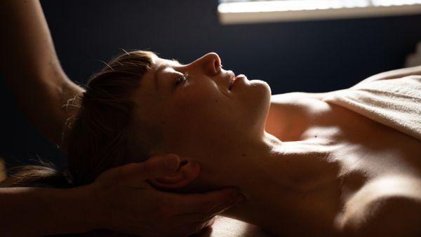 Deep relaxation during Swedish massage