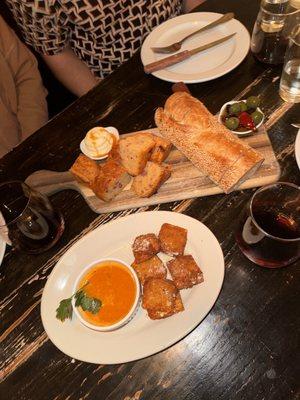 Fried ravioli and bread