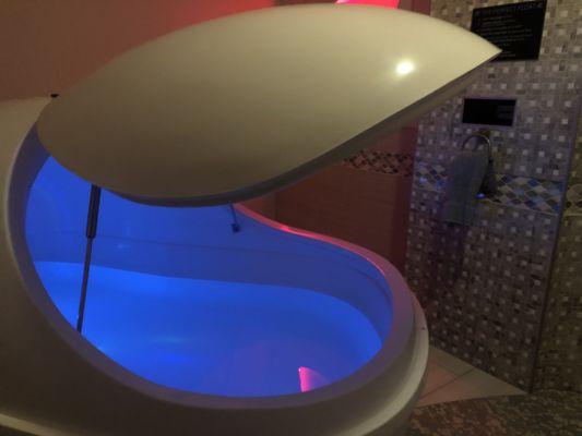 Private Float pod