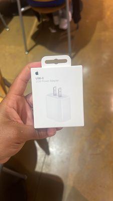 iPhone 16 Wall adapter