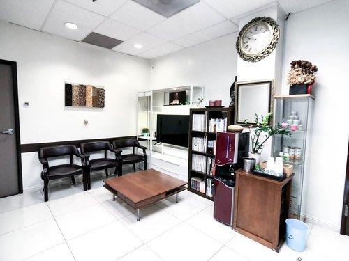 Loma Acupuncture Clinic