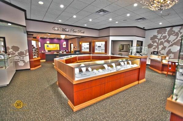 Onsite Custom Design & Repair by Master Craftsman, 8 National Awards, 75 Years Experience Quality Guaranteed! http://www.jthomasjewelers.com