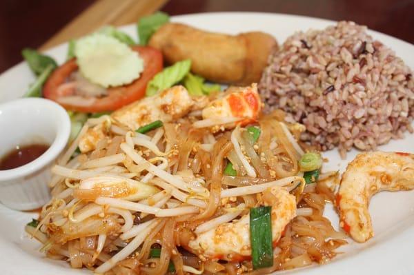 pad thai with soy shrimp