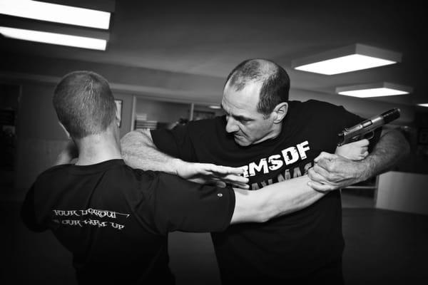 Krav Maga Gun Defense with Elbow