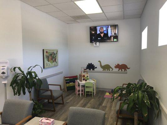 Great play area for kids.  Front desk staff sprayed everything down with Lysol after each child played in the area. Very clean!