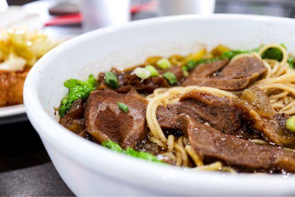 Beef noodle soup