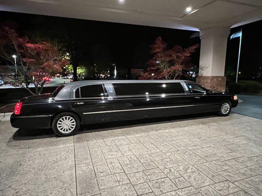 Our Lincoln stretch limousine