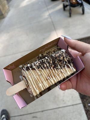 Oh my yummy customized Tiramisu Popsicle.